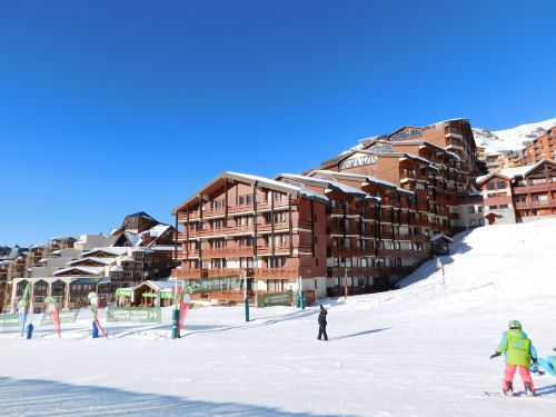 Chalet Chalet-appartement Le Cheval Blanc Classique met mezzanine - 6-8 personen Europa Val Thorens