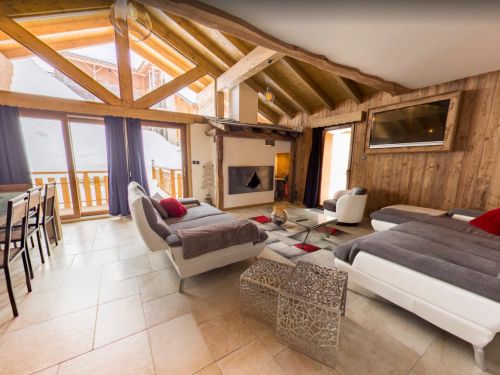 Chalet Chalet Rainbow zondag t/m zondag - 18 personen Europa Les Menuires