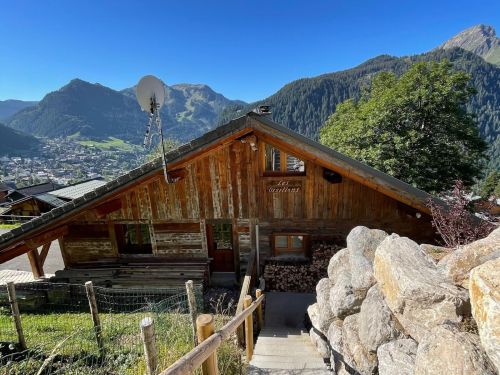 Chalet Chalet Les Oisillons met buitensauna - 10 personen Europa Châtel