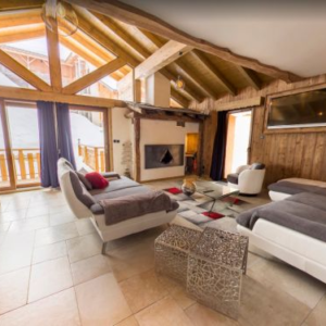 Chalet Chalet Rainbow zondag t/m zondag - 18 personen Europa Les Menuires